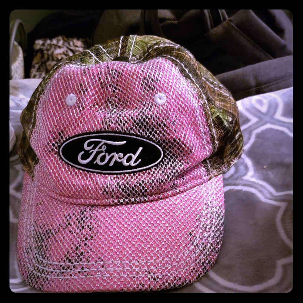 Ford camoflo hat